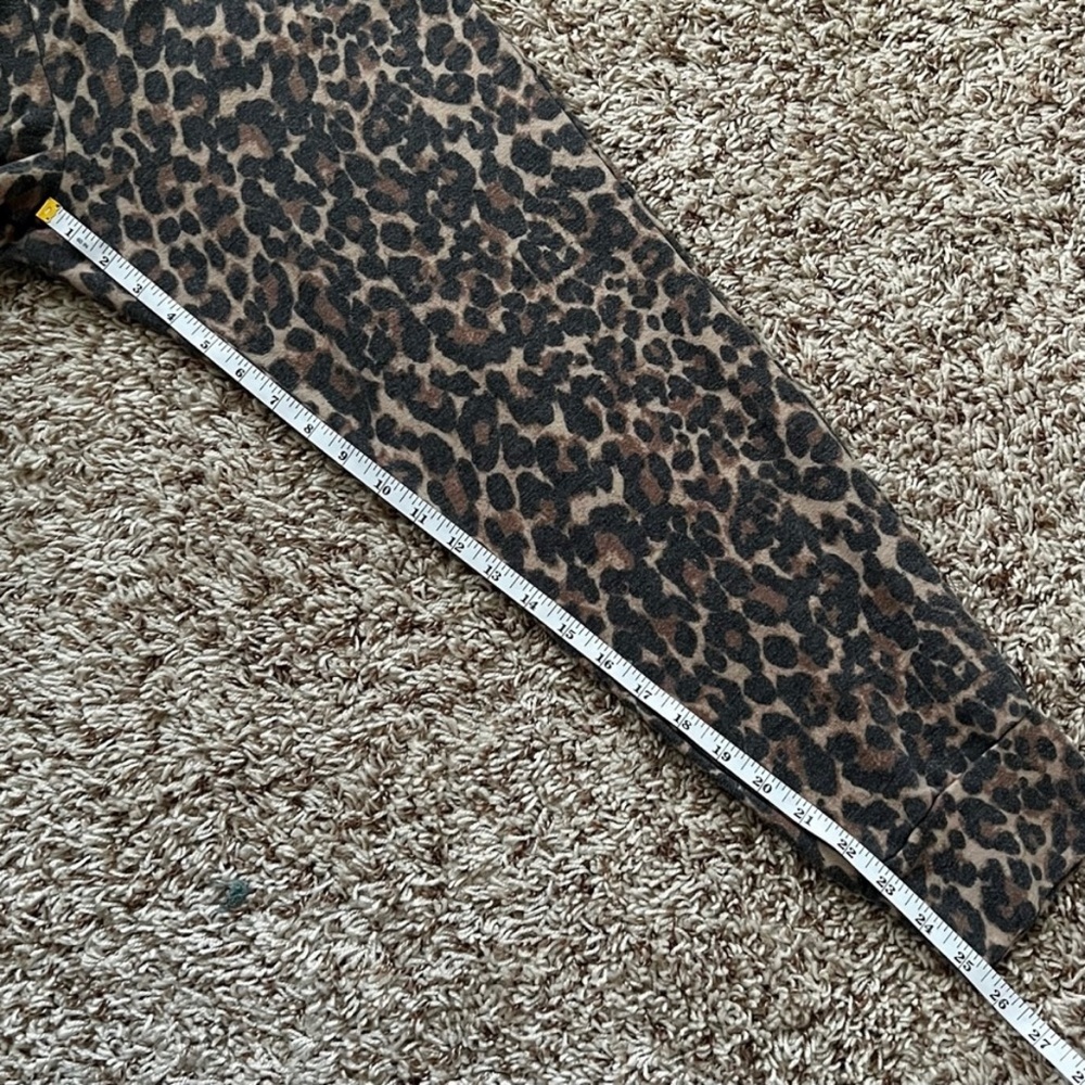Leopard Joggers - Picture 9 of 9